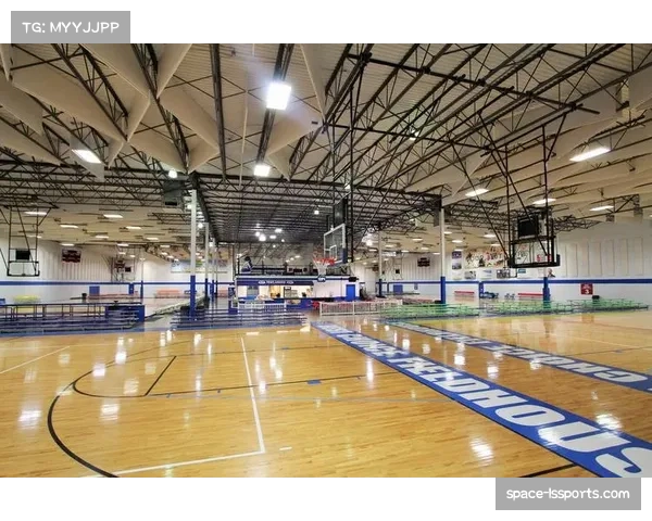 多支球队主场测试新型智能地板，可实时追踪球员运动负荷